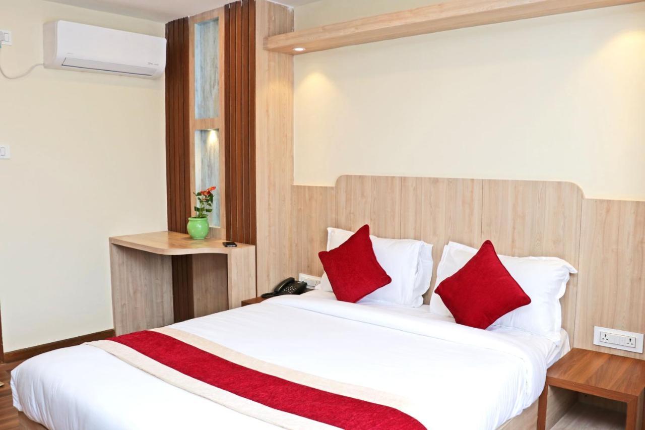 Hotel Nilakantha Pvt. Ltd Káthmándú Exteriér fotografie